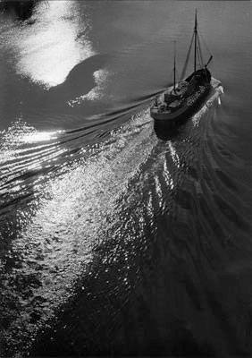 Kiel Canal, 1953